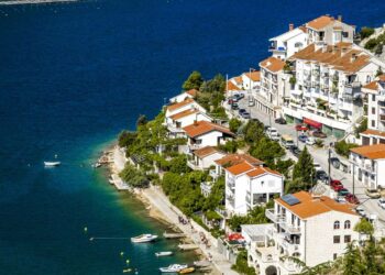 4TH SYMPOSIUM OF FBiH ANESTHESIOLOGY AND REANIMATOLOGY WITH INTERNATIONAL PARTICIPATION